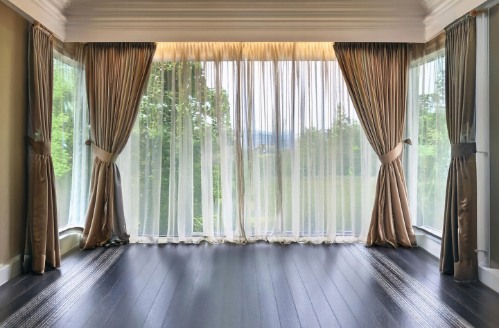 Curtains Products